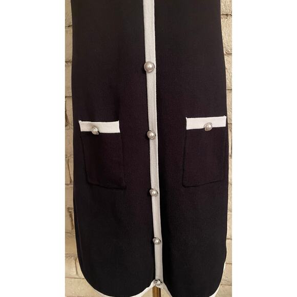 Zesica Black & White Knit Dress - Picture 5 of 10